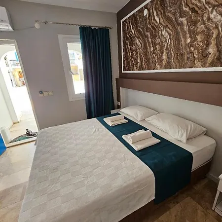 Bed & Breakfast Dreams Bodrum Hotel